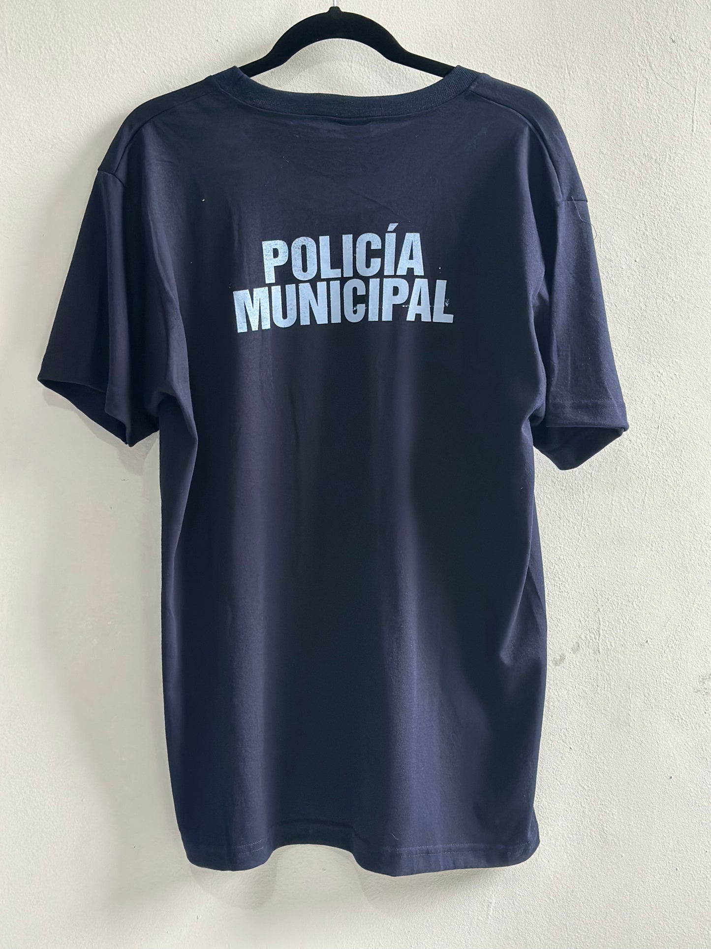 Playera estampada interior Policia Municipal